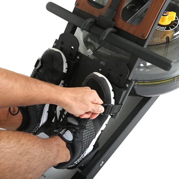 Finnlo Aquon Waterflow Rowing Machine - Image 6