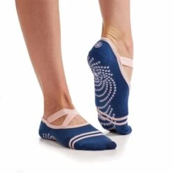 Gaiam Grippy Yoga Indigo Non-Slip Socks Navy Blue Light Pink Women